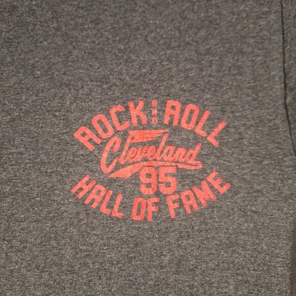 ROCK AND ROLL HALL OF FAME MUSEUM T-Shirt Size Small Vintage Double-Sided Cotton - Picture 2 of 8